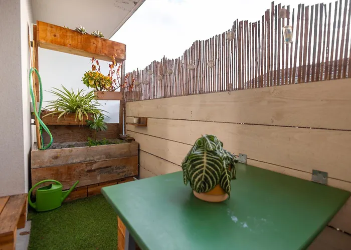 Appartement Cosy Avec Balcon & Parking A 2 Pas De Bordeaux